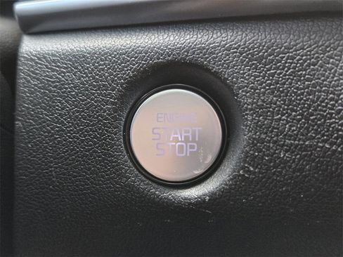 Certified 2025 Kia Sorento EX w/ EX Panoramic Sunroof Package image 23