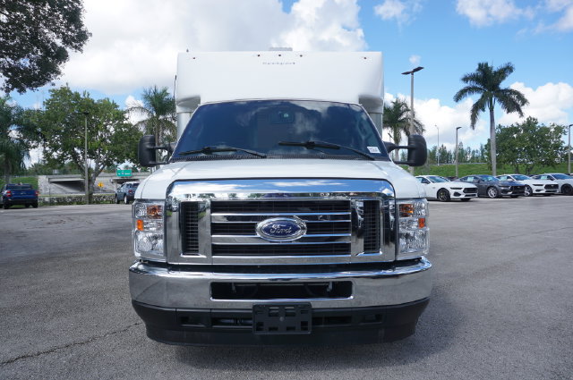 Used 2024 Ford E-350 and Econoline 350 Super Duty w/ Power Windows & Locks Group RWD image 30