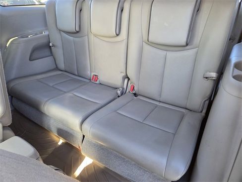 Used 2012 Nissan Quest SL image 12