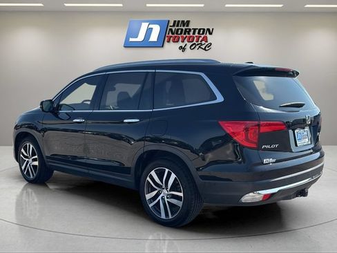 Used 2018 Honda Pilot Elite image 7