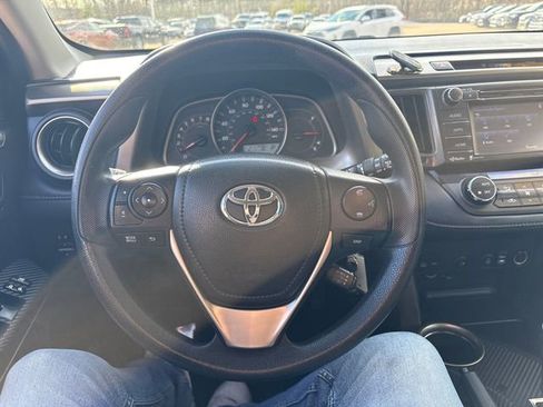 Used 2014 Toyota RAV4 XLE AWD/4WD image 26