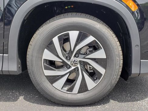 New 2026 Volkswagen Tiguan S FWD image 12