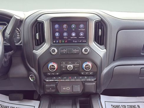 Used 2022 GMC Sierra 1500 Denali w/ Driver Alert Package II AWD/4WD image 16