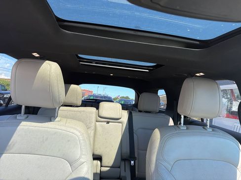 Used 2018 Ford Explorer Limited AWD/4WD image 43