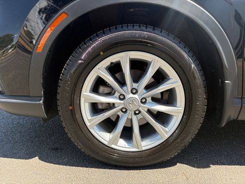 Used 2024 Honda CR-V EX-L image 11