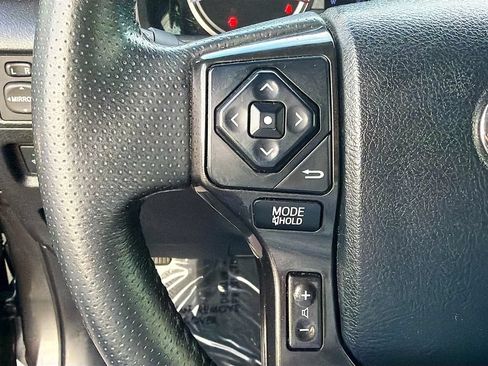 Used 2019 Toyota 4Runner Limited AWD/4WD image 35