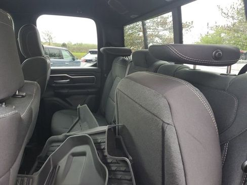 Used 2025 RAM 1500 Big Horn AWD/4WD image 9