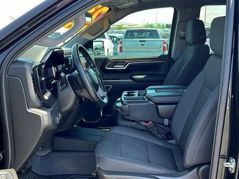 Used 2023 Chevrolet Silverado 1500 RST w/ Z71 Off-Road Package image 26