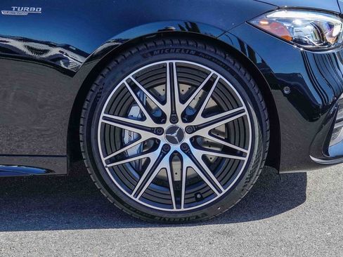 New 2026 Mercedes-Benz C 43 AMG 4MATIC Sedan image 10