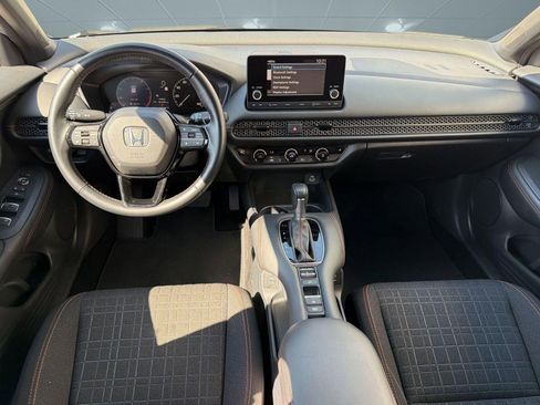 Used 2025 Honda HR-V Sport image 24
