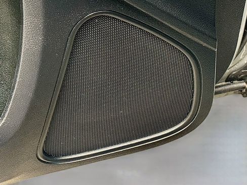 Used 2023 Dodge Charger R/T RWD image 18