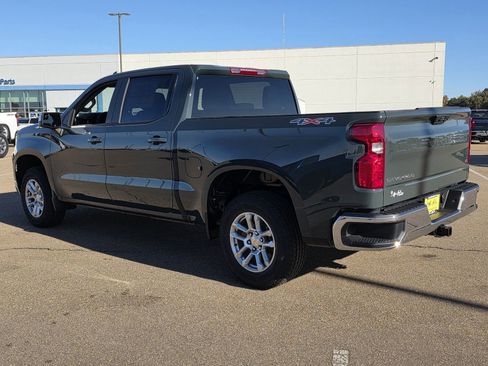 New 2026 Chevrolet Silverado 1500 LT AWD/4WD image 6
