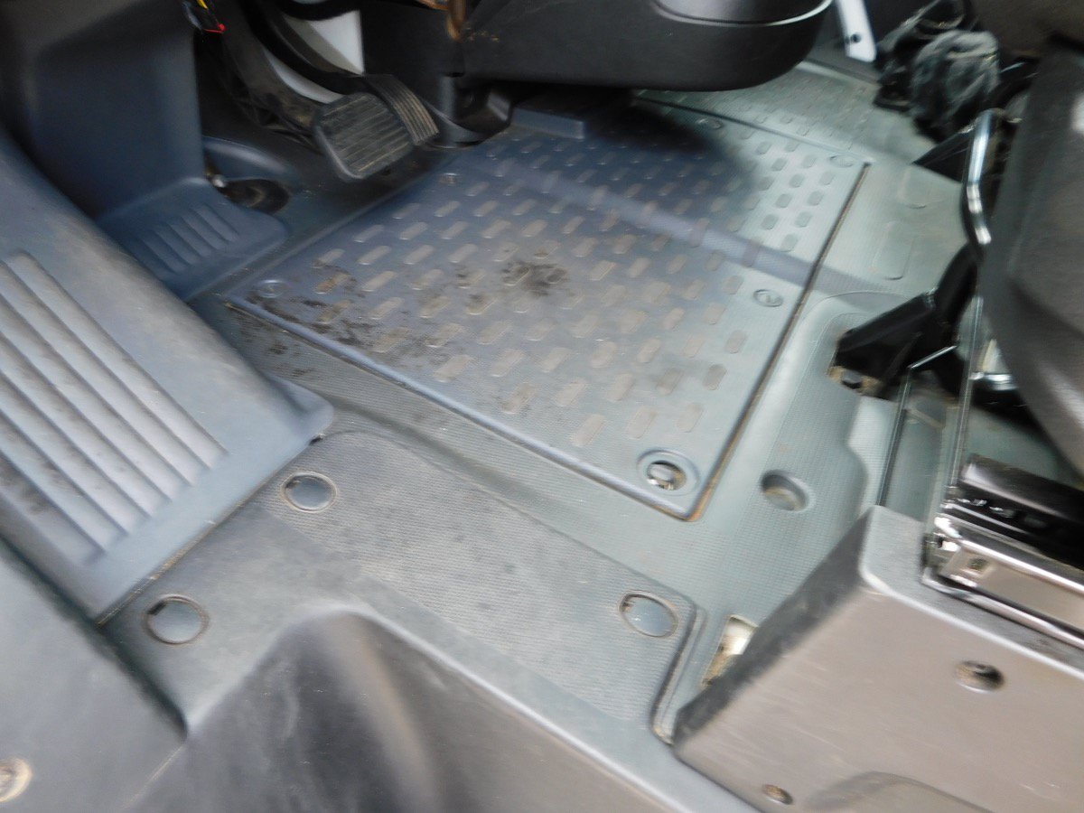 Used 2025 RAM ProMaster 2500 w/ U-Haul Equipment Group FWD image 13