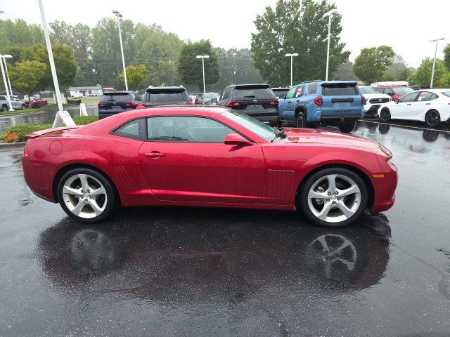 Used 2015 Chevrolet Camaro LT w/ RS Package RWD image 2