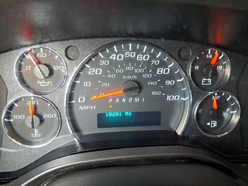Used 2025 GMC Savana 2500 w/ Driver Convenience Package RWD image 27