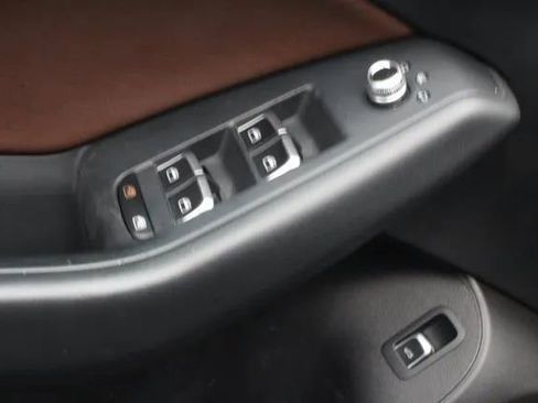 Used 2016 Audi Q5 2.0T Premium image 50