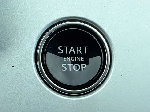 New 2026 Land Rover Range Rover SE AWD/4WD image 37