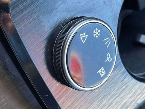 Used 2021 Nissan Rogue SL w/ Premium Package image 30