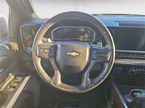 Used 2023 Chevrolet Silverado 1500 High Country w/ Z71 Off-Road Package image 12