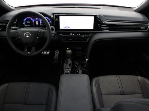 Used 2026 Toyota Camry XSE FWD image 31