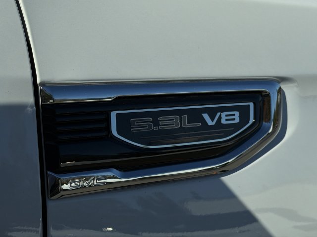 Used 2025 GMC Sierra 1500 SLT AWD/4WD image 37
