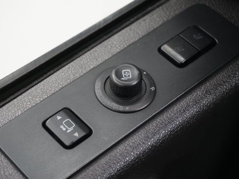 Used 2015 Ford F250 Lariat w/ Lariat Ultimate Package image 12