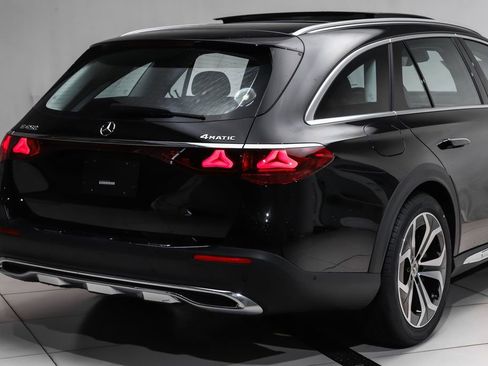 New 2026 Mercedes-Benz E 450 4MATIC All-Terrain Wagon image 4