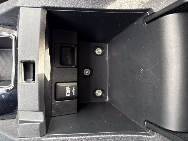 Used 2016 Honda Accord LX image 26
