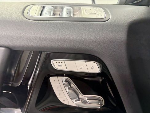 Used 2025 Mercedes-Benz G 550 w/ Exclusive Interior Package image 6