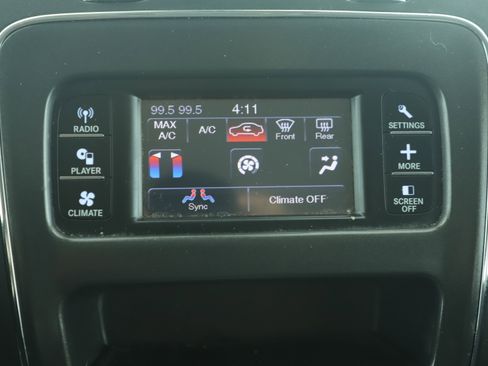 Used 2020 Dodge Journey SE image 7