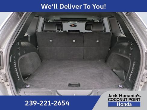 Used 2020 Jeep Grand Cherokee Altitude AWD/4WD image 13
