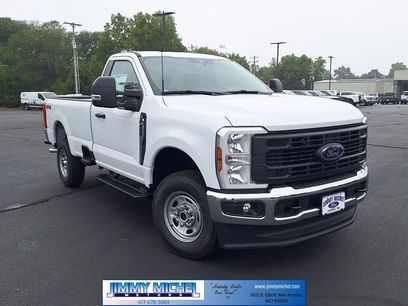 New 2026 Ford F250 XL w/ XL Chrome Package