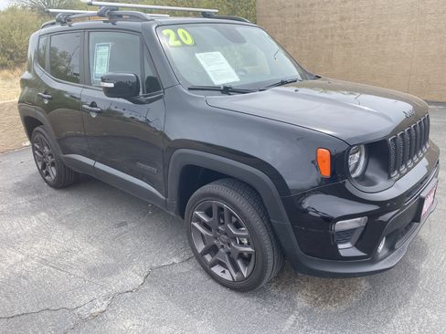 Used 2020 Jeep Renegade Altitude AWD/4WD image 5