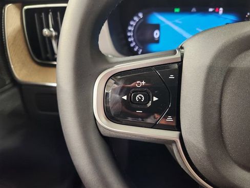 New 2026 Volvo XC60 B5 Plus w/ Climate Package AWD/4WD image 28