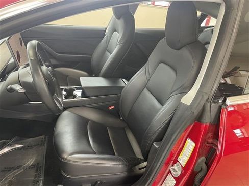 Used 2018 Tesla Model 3 Long Range image 12