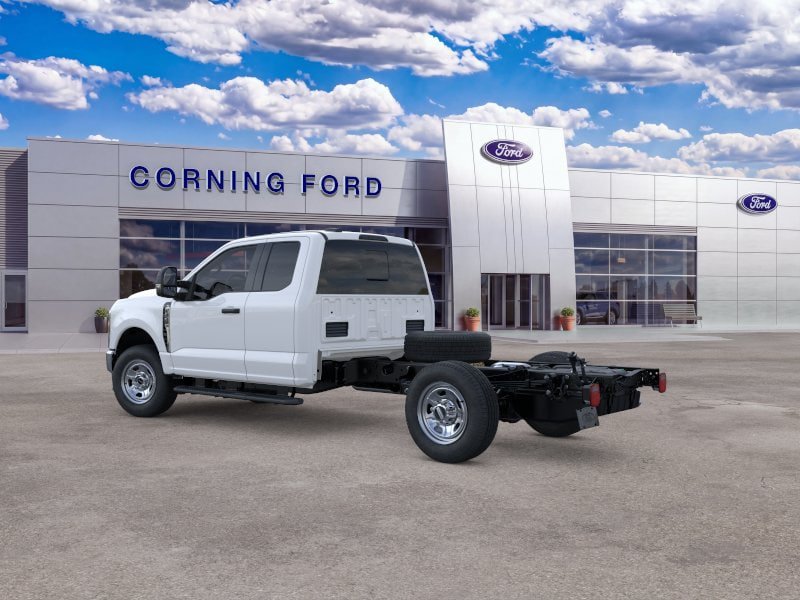 New 2026 Ford F350 XL w/ XL Chrome Package AWD/4WD image 4