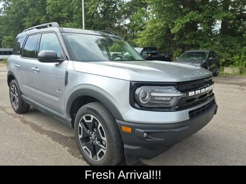 Used 2023 Ford Bronco Sport Outer Banks w/ Tech Package AWD/4WD image 11