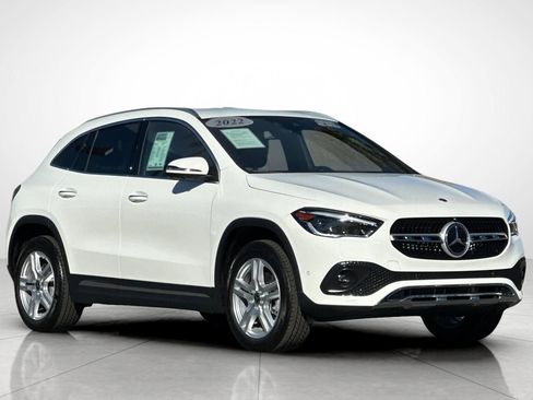 Certified 2022 Mercedes-Benz GLA 250 image 17