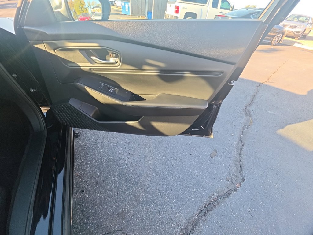 Certified 2024 Honda Accord Sport image 31
