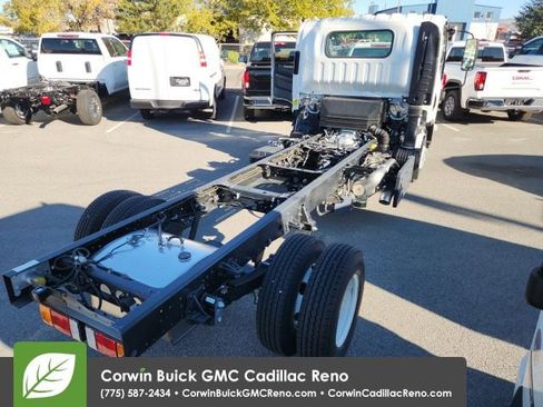 New 2025 Isuzu NPR HD image 13