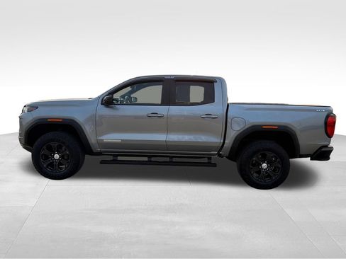 Used 2024 GMC Canyon Elevation w/ Convenience Package AWD/4WD image 2