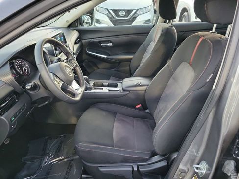 Used 2023 Nissan Sentra SR w/ Trunk Package image 11