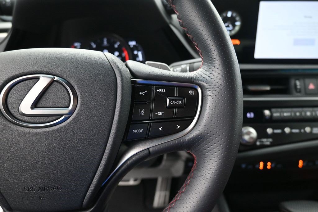 Used 2024 Lexus ES 350 F Sport w/ Accessory Package (Z2) FWD image 31