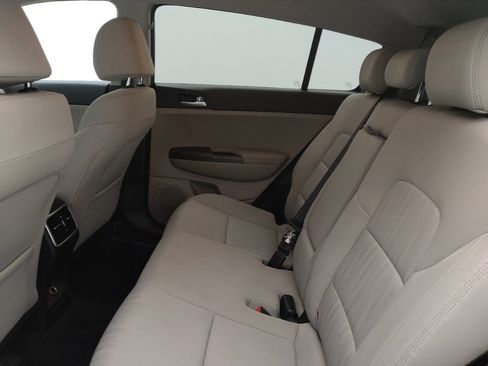 Used 2020 Kia Sportage LX FWD image 18