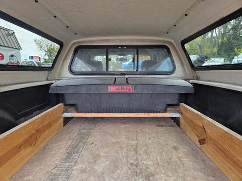 Used 2005 Dodge Ram 2500 Truck SLT w/ Quad Cab Big Horn Value Group image 8