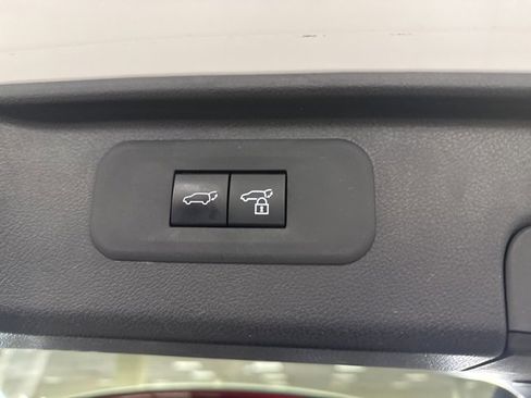 Used 2024 Toyota Grand Highlander AWD Hybrid image 19