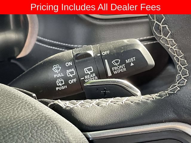 Used 2023 Jeep Grand Cherokee L Limited w/ Luxury Tech Group II AWD/4WD image 31