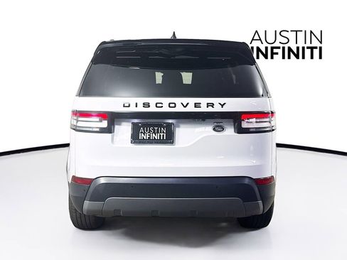 Used 2020 Land Rover Discovery SE image 6