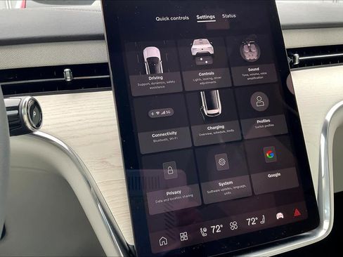 New 2025 Volvo EX90 Plus w/ Protection Package Premier image 22