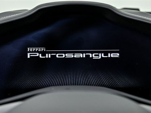 Used 2026 Ferrari Purosangue AWD/4WD image 32